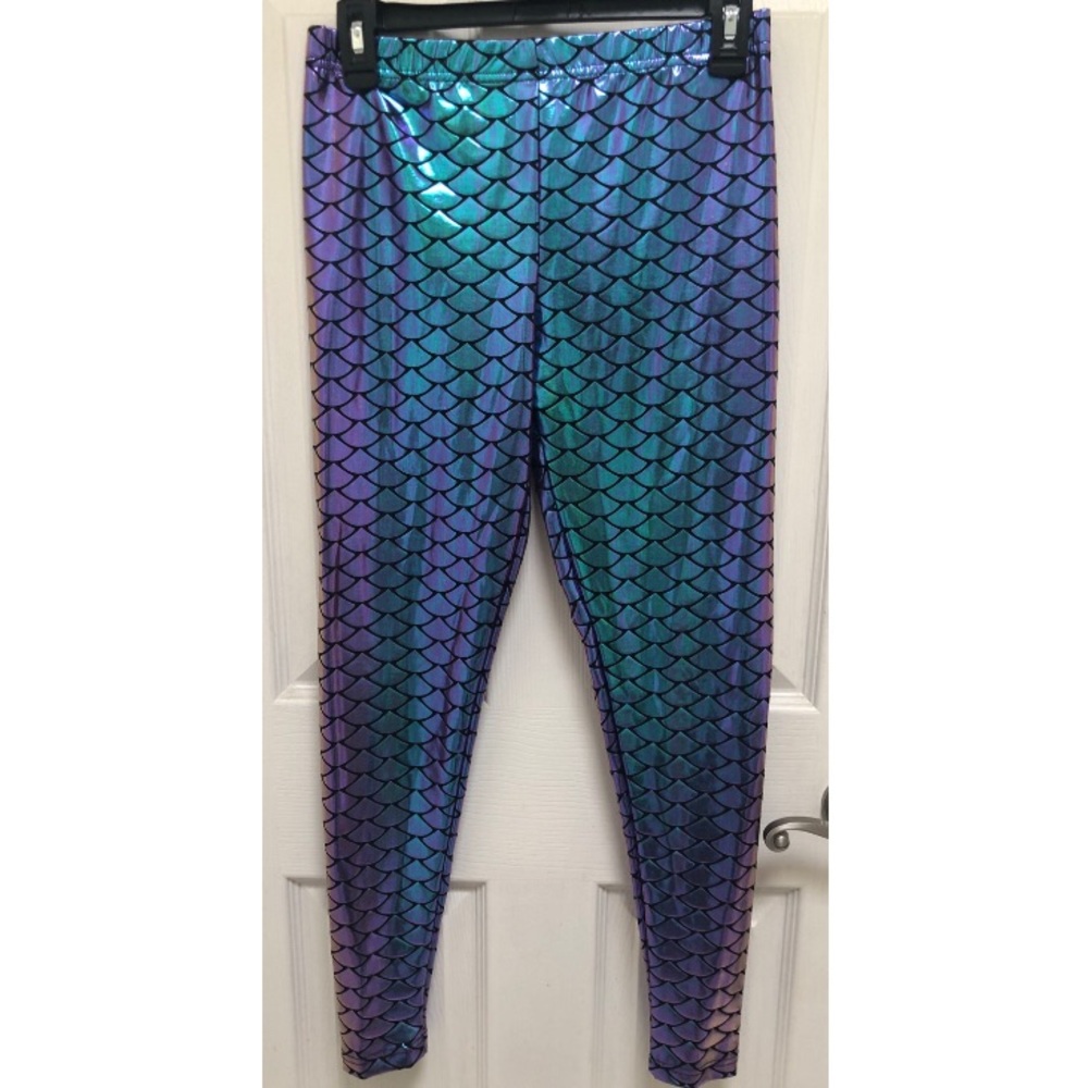 Spirit Halloween Multichrome Mermaid Leggings